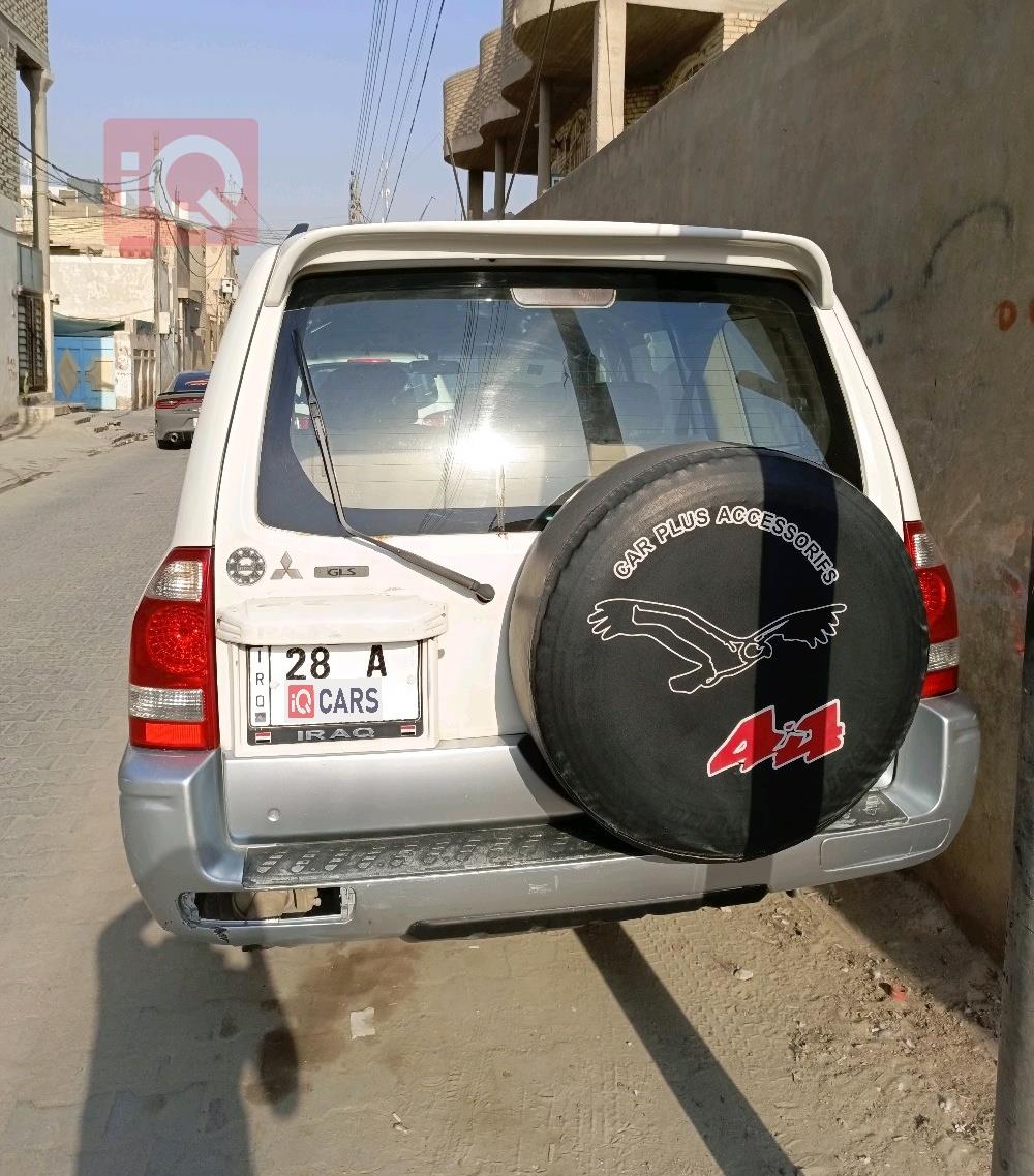 میتسوبیشی پاجیرۆ